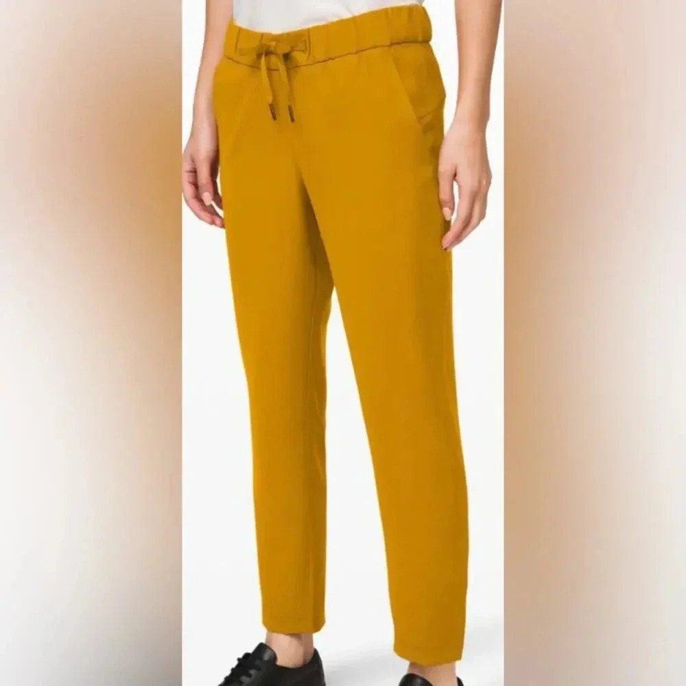 Lululemon On The Fly 7/8 Pant Fools Gold Size 6